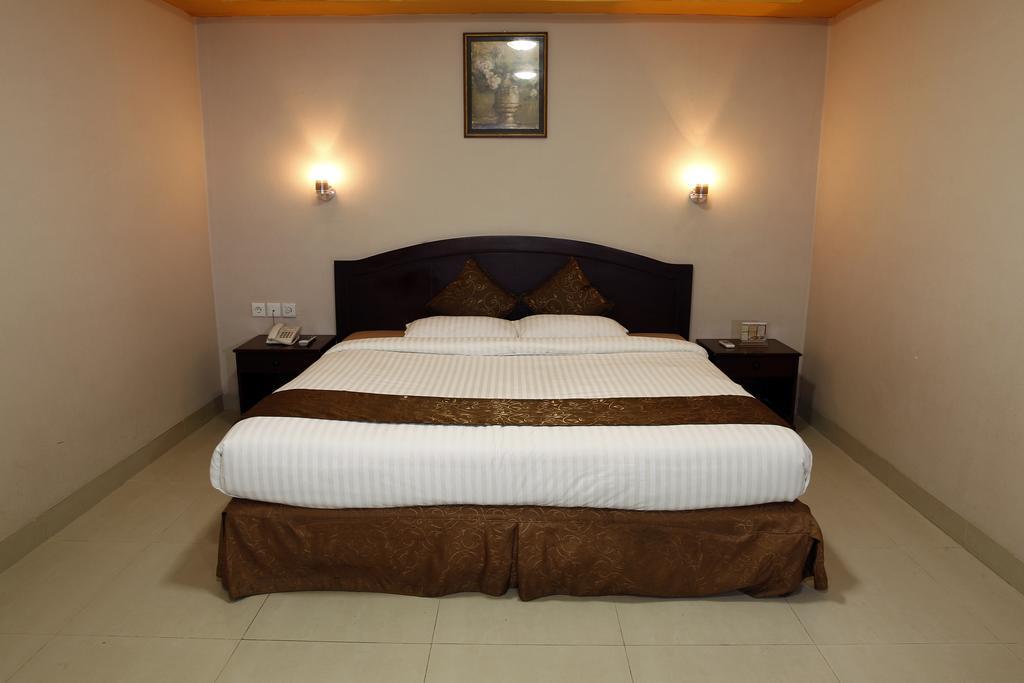 Grand Hotel Jambi Exteriér fotografie